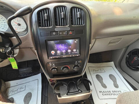 2003 Dodge Caravan SE