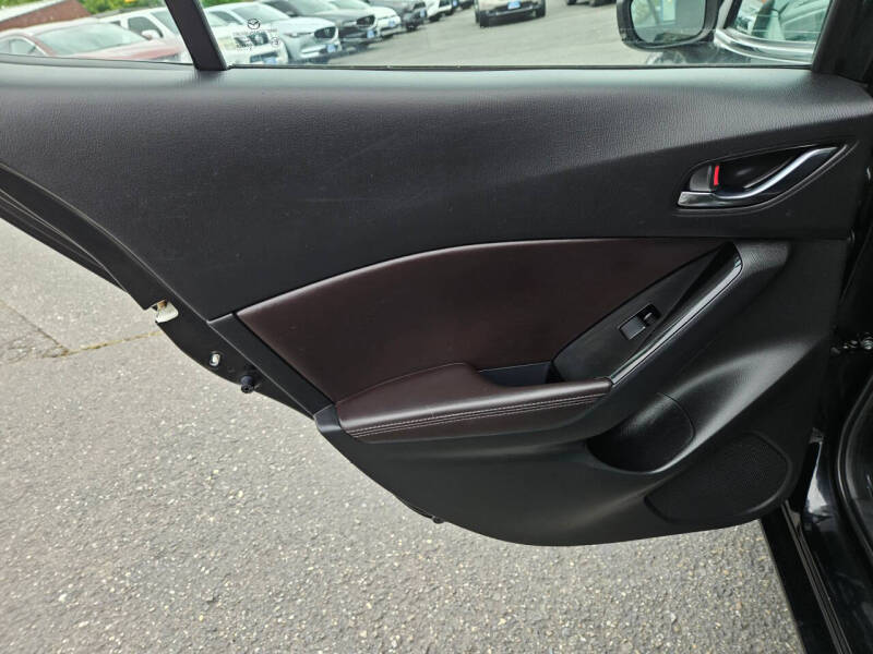 2018 Mazda MAZDA3