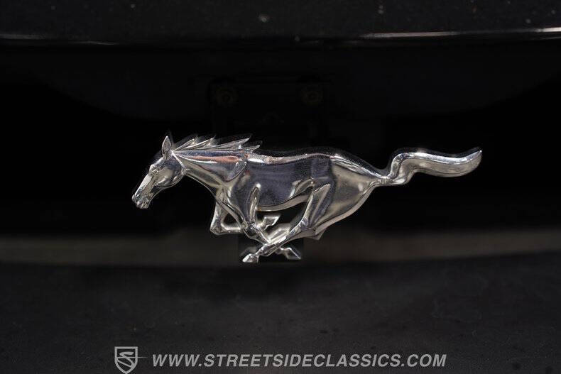 2003 Ford Mustang Mach 1 Premium
