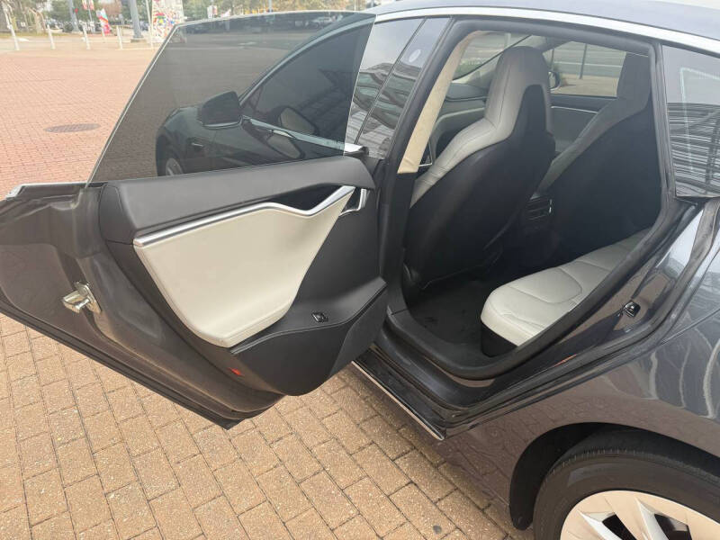 2016 Tesla Model S 75