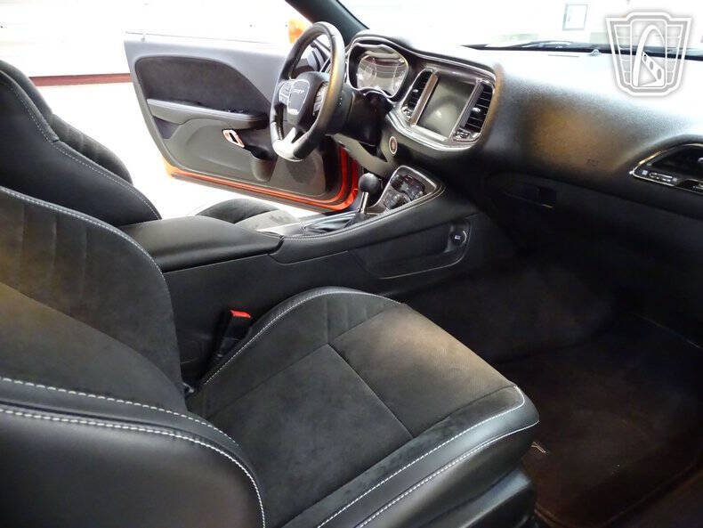2016 Dodge Challenger SRT Hellcat