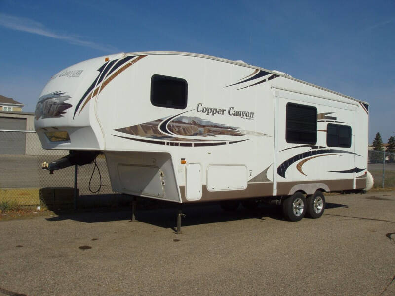 2010 Keystone Copper Canyon for sale at Magic City Wholesale in Minot ND
