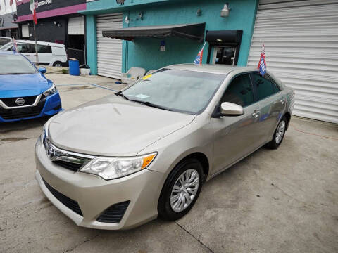 2014 Toyota Camry for sale at JM Automotive in Hollywood FL