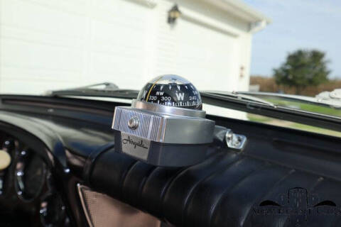 1962 Studebaker GT Hawk