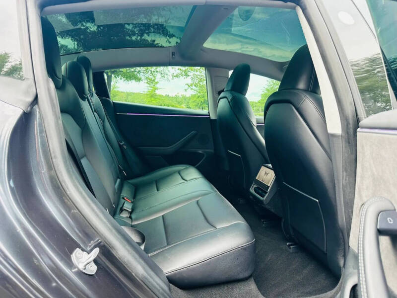 2025 Tesla Model 3 Long Range