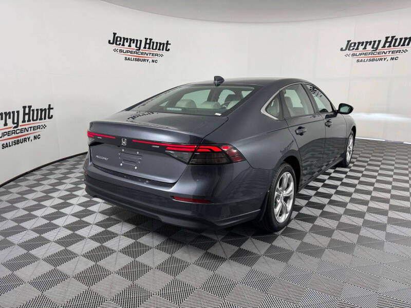 2025 Honda Accord LX