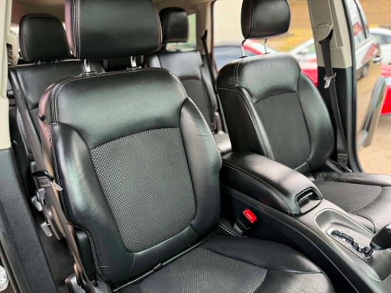 2017 Dodge Journey Crossroad Plus