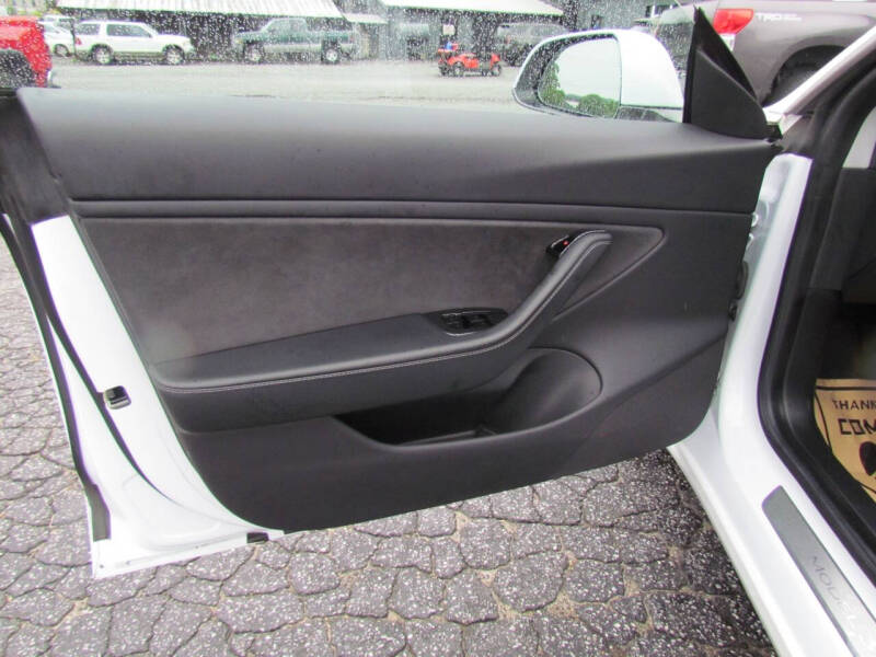 2019 Tesla Model 3 Performance