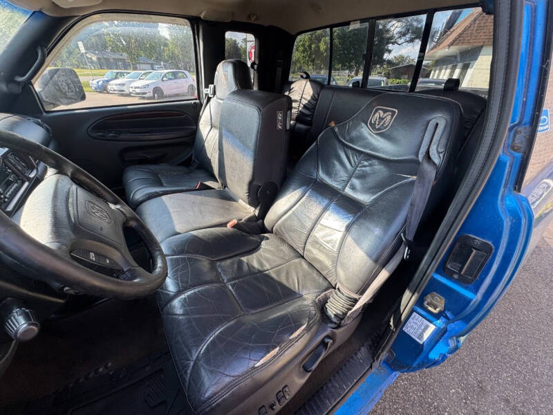 2001 Dodge Ram 2500 SLT