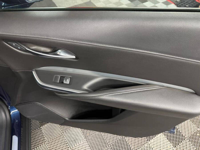 2019 Cadillac XT4 Premium Luxury