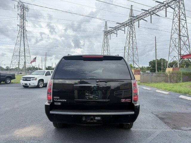 2012 GMC Yukon Denali