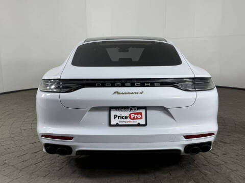 2023 Porsche Panamera