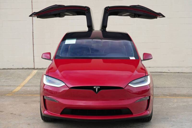 2023 Tesla Model X Standard Range