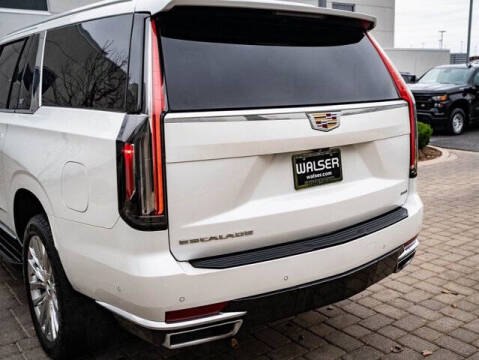 2021 Cadillac Escalade ESV Premium Luxury