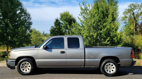 2007 Chevrolet Silverado 1500 Classic for sale at CLEAR CHOICE AUTOMOTIVE in Milwaukie OR