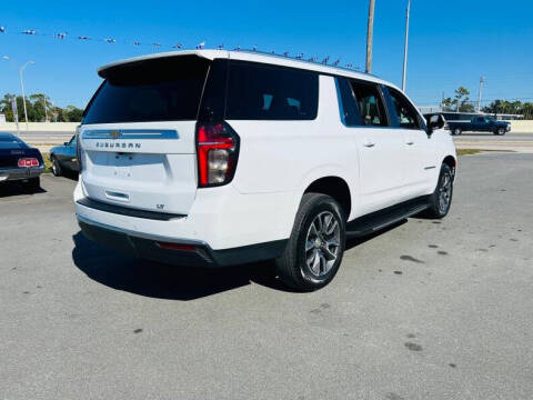 2022 Chevrolet Suburban LT