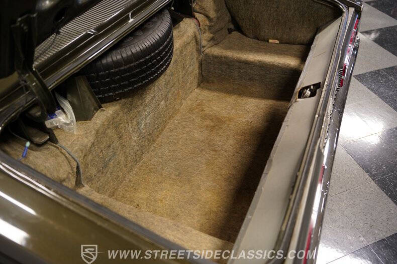 1969 Ford Thunderbird