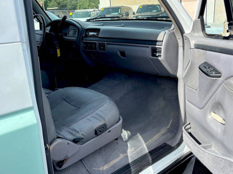 1996 Ford Bronco
