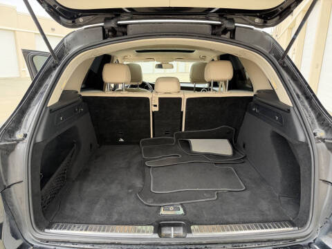 2019 Mercedes-Benz GLC GLC 300 4MATIC