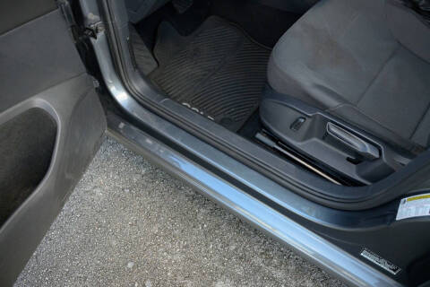 2017 Volkswagen Golf TSI S