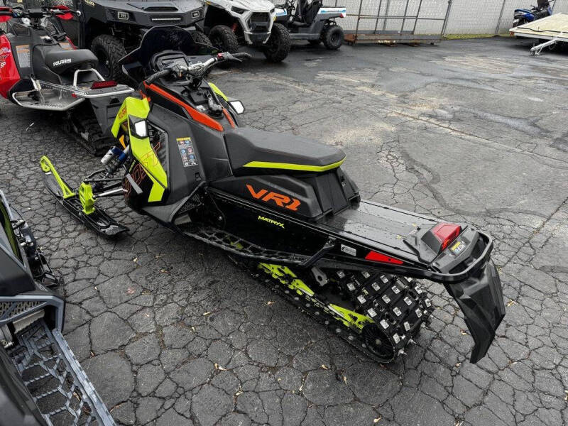 2023 Polaris Patriot Boost INDY VR1 129