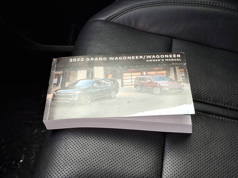 2022 Jeep Wagoneer Series III