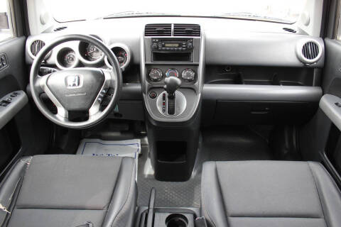 2005 Honda Element LX