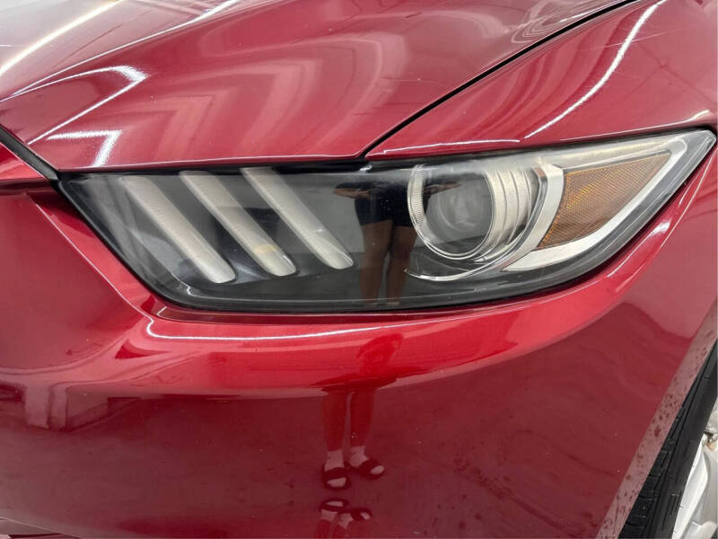 2015 Ford Mustang V6