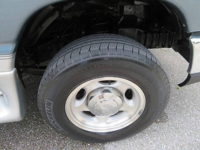 2012 Ford E-Series E-150