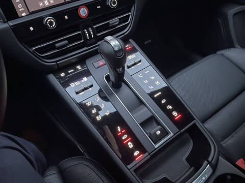 2026 Porsche Macan GTS