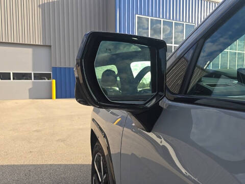 2025 GMC Sierra EV Denali