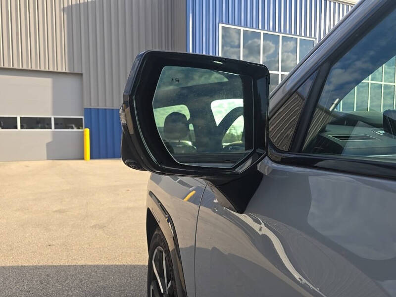 2025 GMC Sierra EV Denali