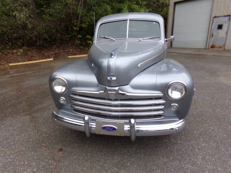 1948 Ford Deluxe