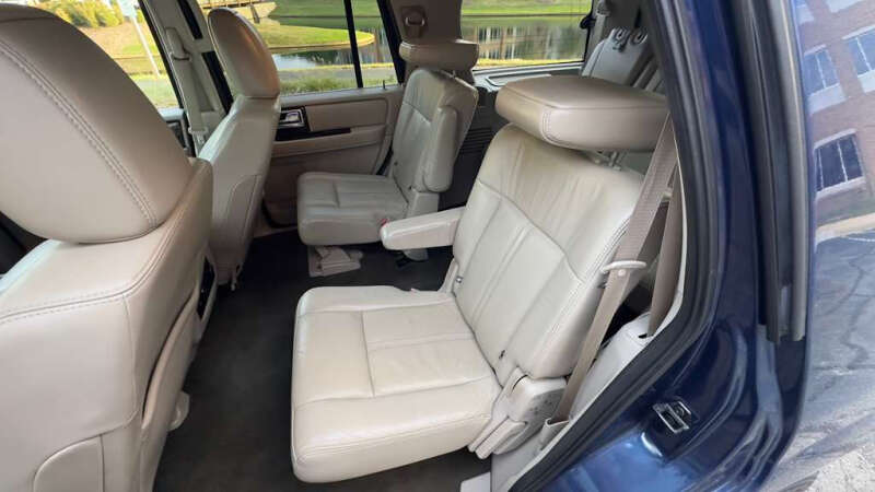 2016 Lincoln Navigator Select