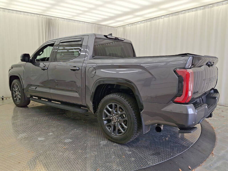 2022 Toyota Tundra Platinum