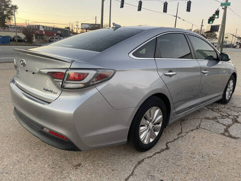 2017 Hyundai Sonata Hybrid SE