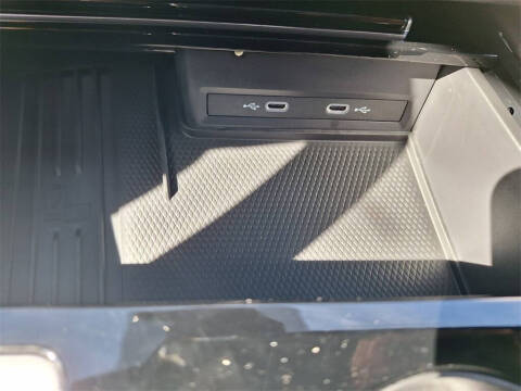 2026 Volkswagen Atlas Cross Sport SEL R-Line Black 4Motion