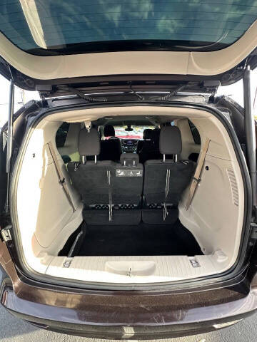 2017 Chrysler Pacifica Touring