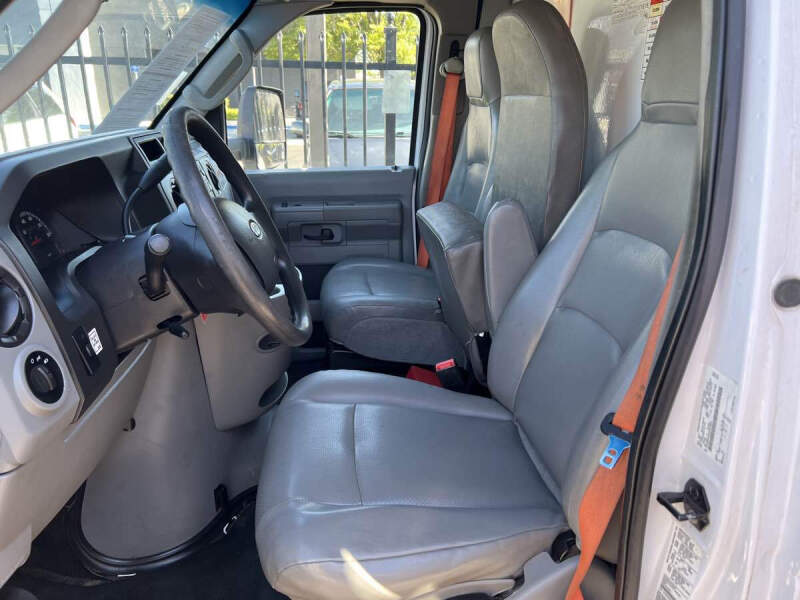 2019 Ford E-Series