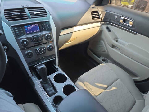 2014 Ford Explorer