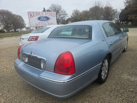 2007 Lincoln Town Car Signature Limited