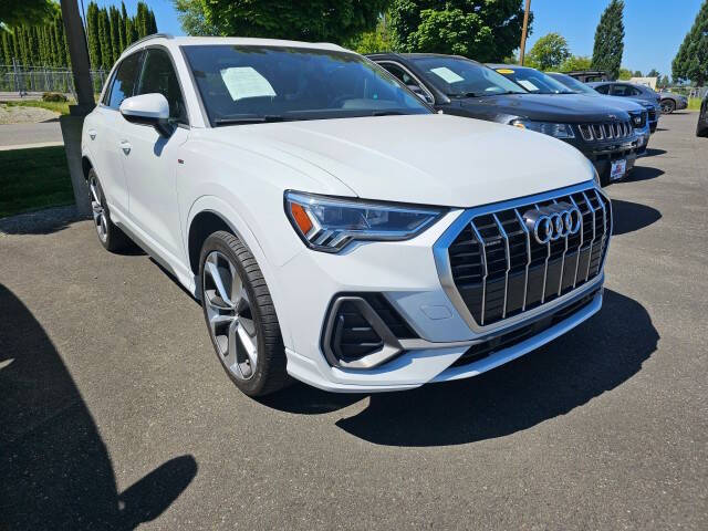 2020 Audi Q3 S Line Premium Plus's photo
