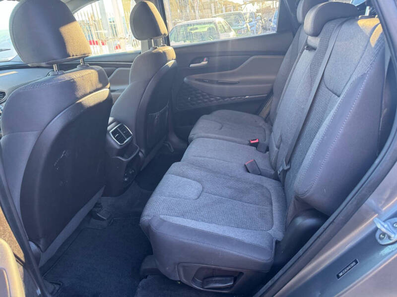 2019 Hyundai Santa Fe SE 2.4L