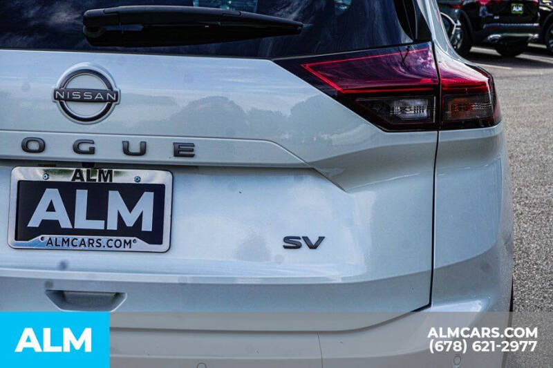 2024 Nissan Rogue SV