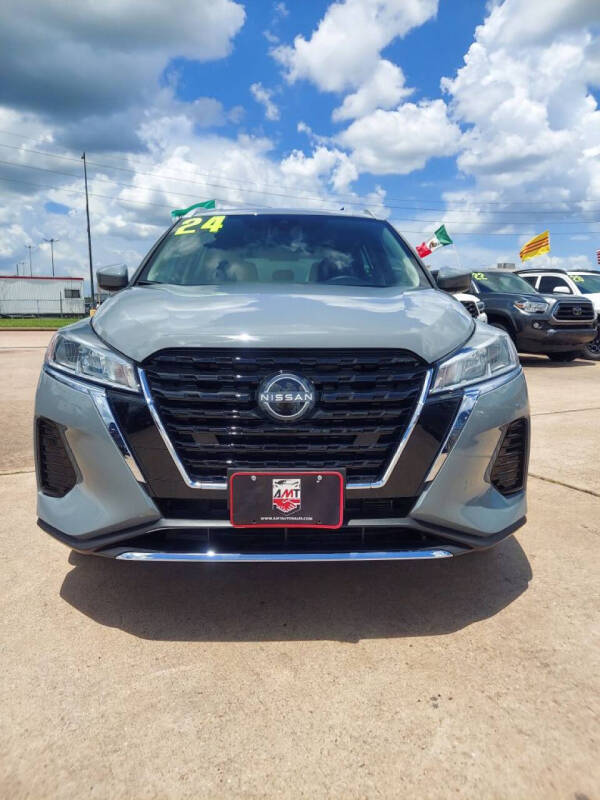 2024 Nissan Kicks SV