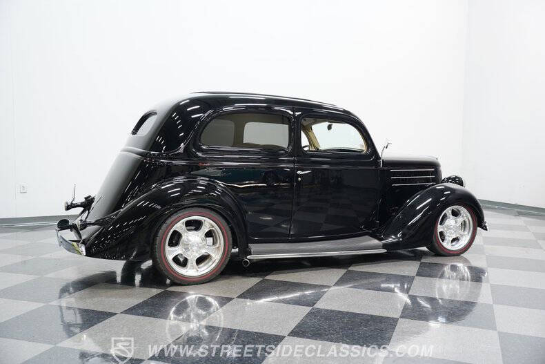 1936 Ford Tudor