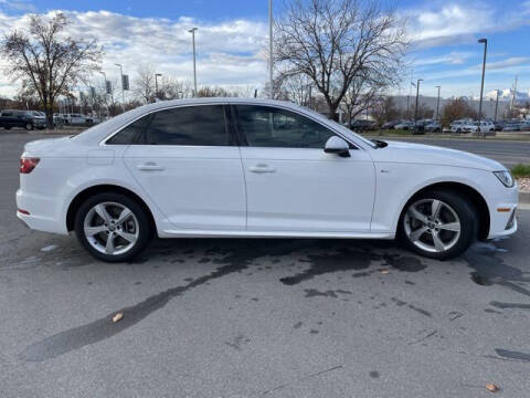 2019 Audi A4 quattro Premium 45 TFSI