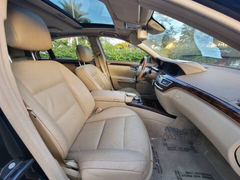 2011 Mercedes-Benz S-Class S 550 4MATIC