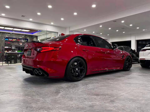 2017 Alfa Romeo Giulia Quadrifoglio