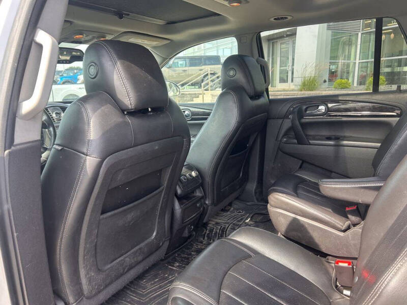 2017 Buick Enclave Leather